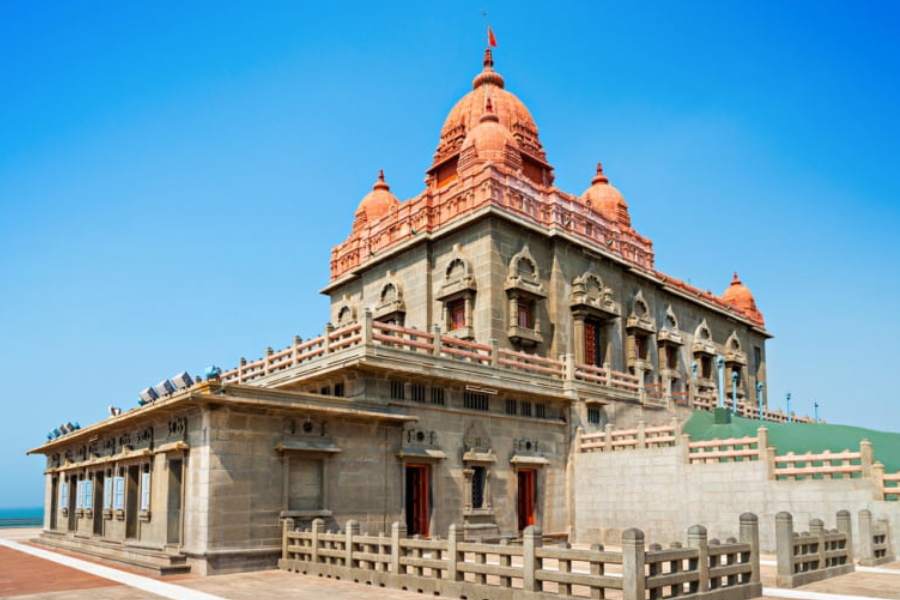 আছে কুমারী মাতার মন্দির। সতীর অন্যতম পীঠস্থান। স্থানীয় নাম কুমারী আম্মান। 