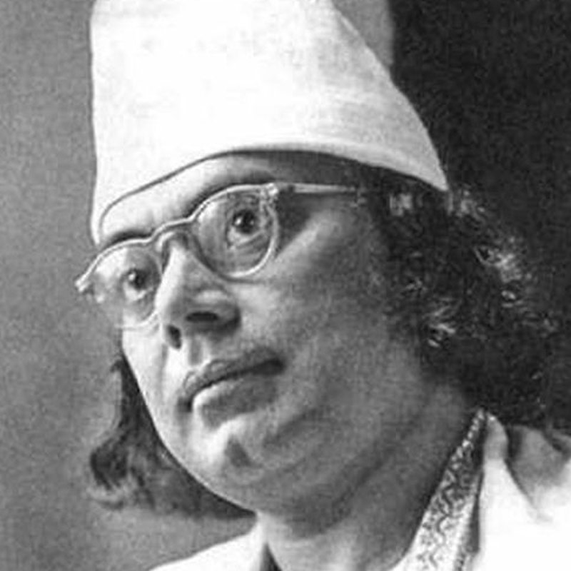 বলিউডে সাম্প্রতিক অতীতে নজরুলগীতির ব্যবহার হয়েছে বলে মনে পড়ে না। তবে হওয়ার সঙ্গে সঙ্গেই শুরু হল বিতর্ক। 