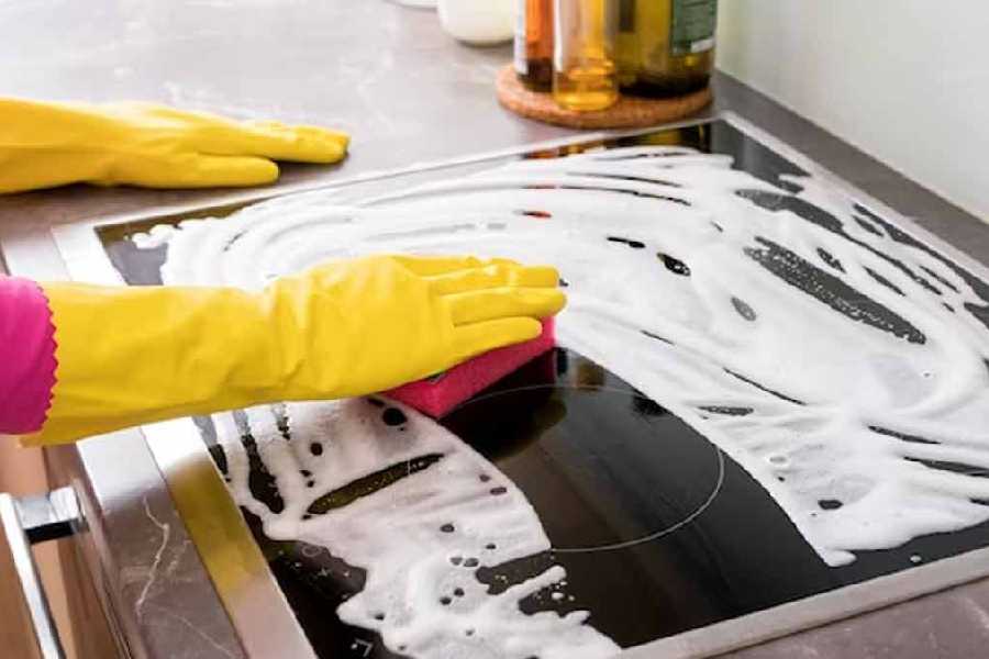 Tips to clean your Induction Stove.