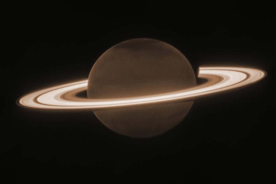 Saturn is rapidly losing it’s ring and Earth won’t be able to see it after some days