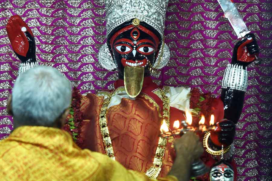 Tips to keep in mind during fasting for Kali Puja 2023.
