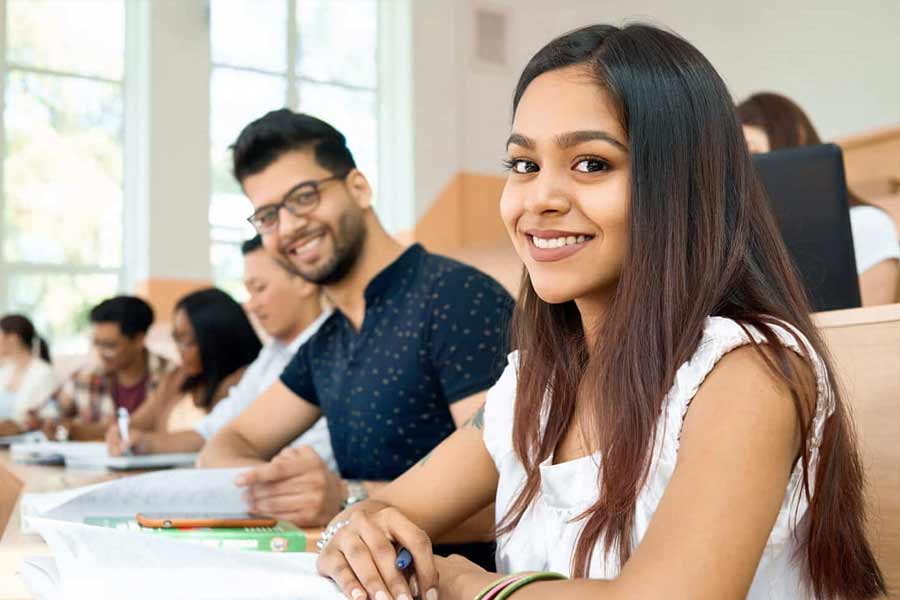 ব্লুমবার্গের রিপোর্ট অনুযায়ী, ভারতের বিদেশ মন্ত্রকের মুখপাত্র অরিন্দম বাগচী জানিয়েছেন, ভারত এবং তাইওয়ানের মধ্যে কর্মসংস্থান সংক্রান্ত চুক্তি প্রায় শেষ পর্যায়ে। শীঘ্রই কাজের সূত্রে সেখানে যেতে পারবেন ভারতীয়েরা।