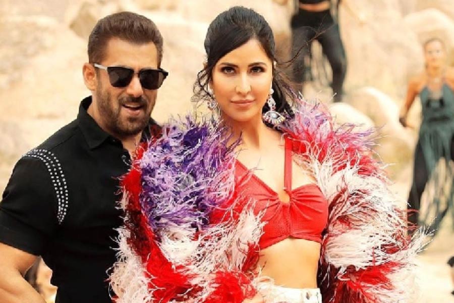 দ্বিতীয় বার সেন্সর বোর্ডে পাঠানোর ফলে ‘টাইগার ৩’ ছবির মোট দৈর্ঘ্য দাঁড়িয়েছে ২ ঘণ্টা ৩৬ মিনিটের।