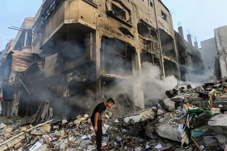 প্যালেস্টাইনের পুলিশ বাহিনীর নাম প্রথমে ছিল ন্যাশানাল সিকিউরিটি ফোর্স বা জাতীয় নিরাপত্তা বাহিনী। পরে নাম বদলে দেওয়া হয় প্যালেস্টিনিয়ান সিকিউরিটি ফোর্স বা প্যালেস্টিনীয় নিরাপত্তা বাহিনীতে। দেশের নিরাপত্তার সঙ্গে যুক্ত সকলেই এই বাহিনীর অন্তর্গত।