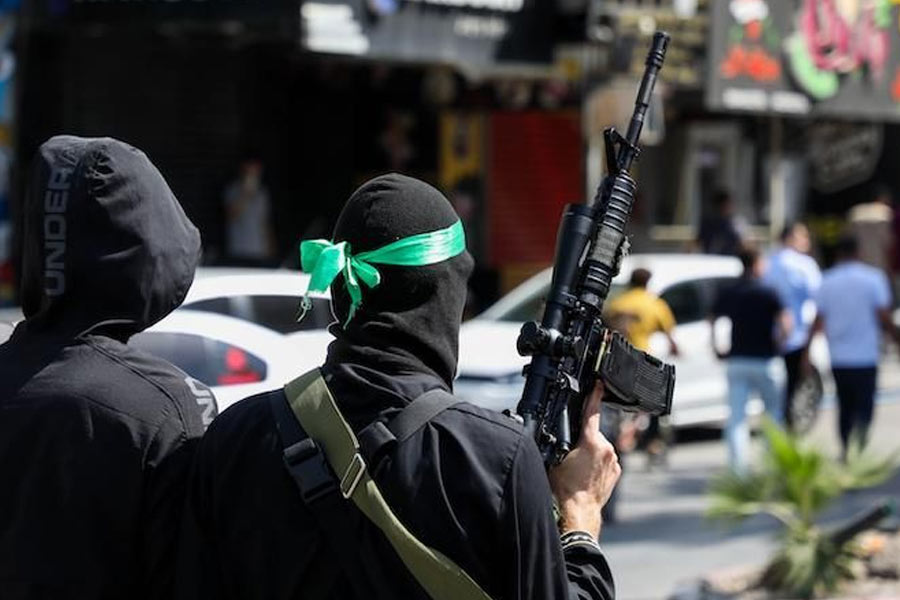 গাজ়ায় সমুদ্র উপকূল পাহারা দেওয়ার জন্য নৌসেনা থেকে শুরু করে দেশের পরিবহণ পরিচালনার জন্য ট্র্যাফিক পুলিশ, এই বাহিনীরই অঙ্গ। ইজ়রায়েলের বিরুদ্ধে অভিযোগ, চুক্তির শর্তকে কাজে লাগিয়ে এই বাহিনীকে তারা প্যালেস্টাইনের বিরুদ্ধেই ব্যবহার করেছে একাধিক বার।