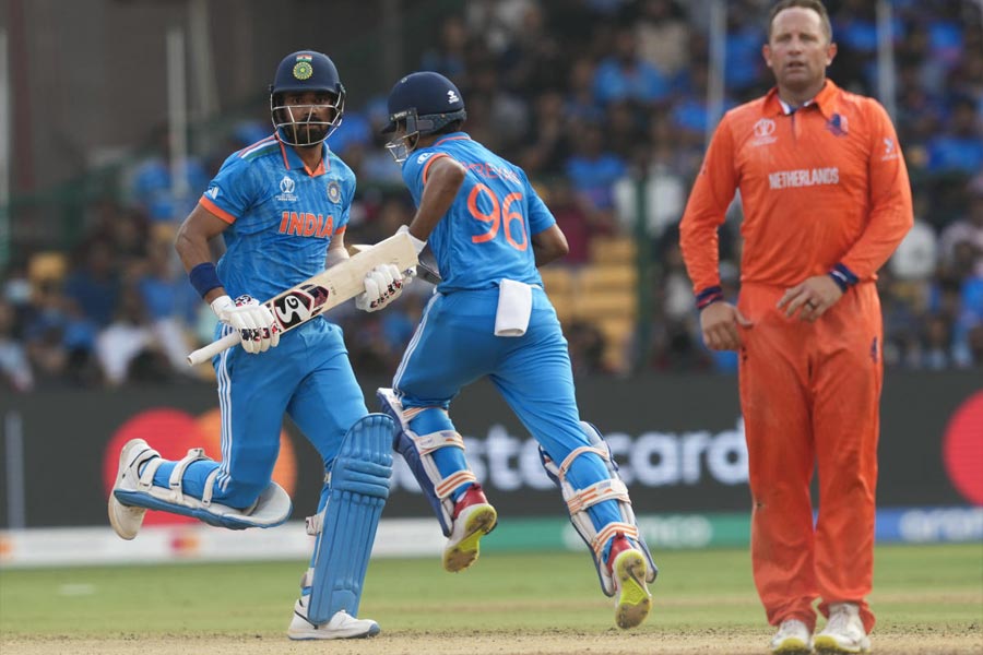 Highest how many runs taken by cricketers in 1 ball