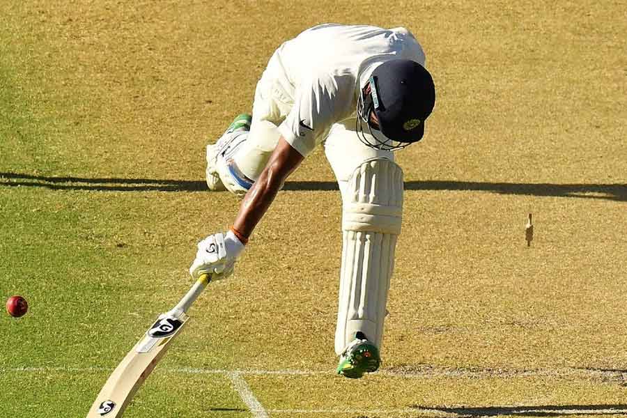 Highest how many runs taken by cricketers in 1 ball