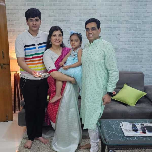 Know the real life love story behind Vidhu Vinod Chopra's movie 12th Fail 