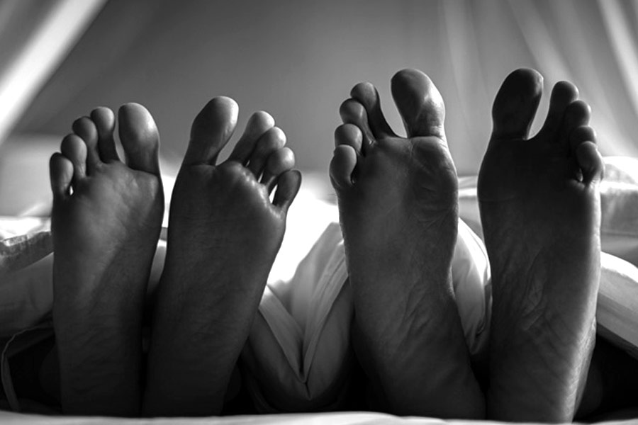 Two dead bodies recovered from Kaliaganj