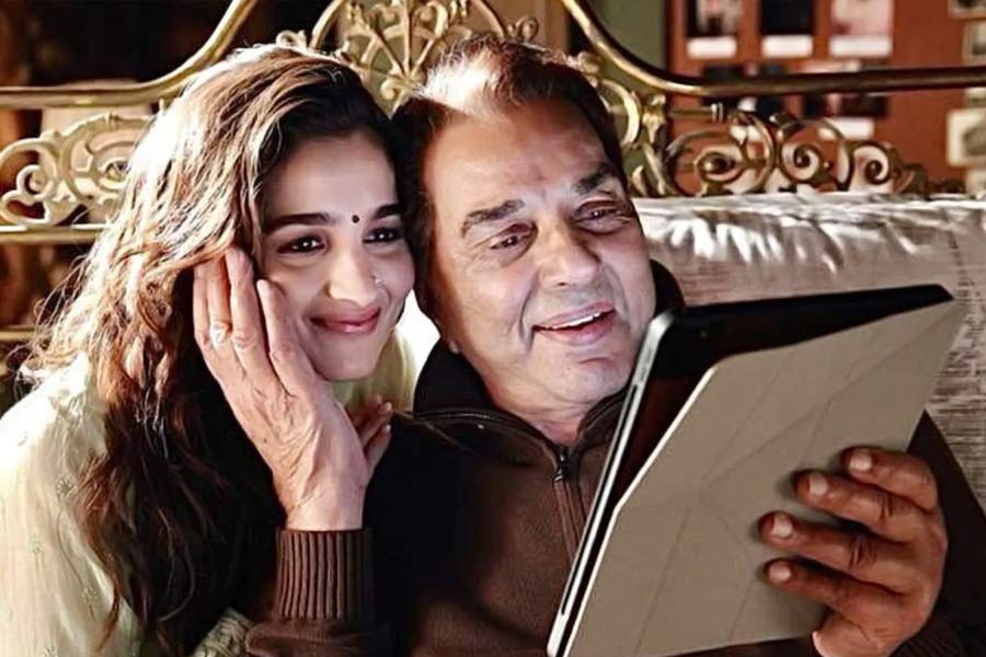 Dharmendra and Alia Bhatt