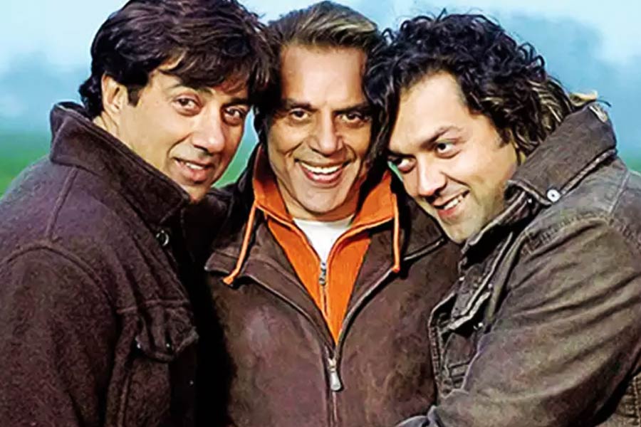 Sunny Deol, Dharmendra and Bobby Deol