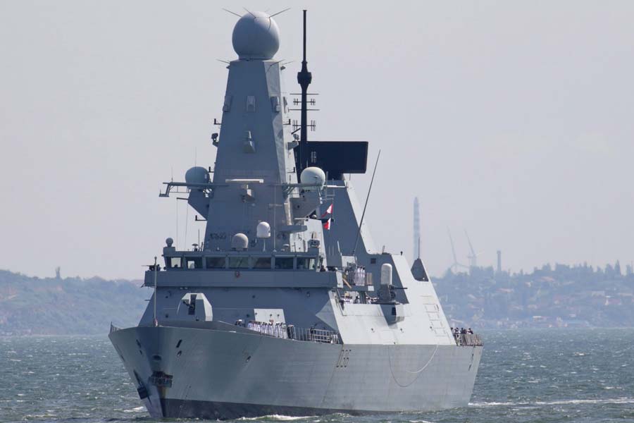 Russian warships in Bangladesh coast after five decades