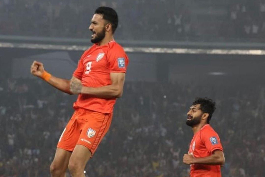 কুয়েতের বিরুদ্ধে গোল করার পর মনবীর সিংহ।