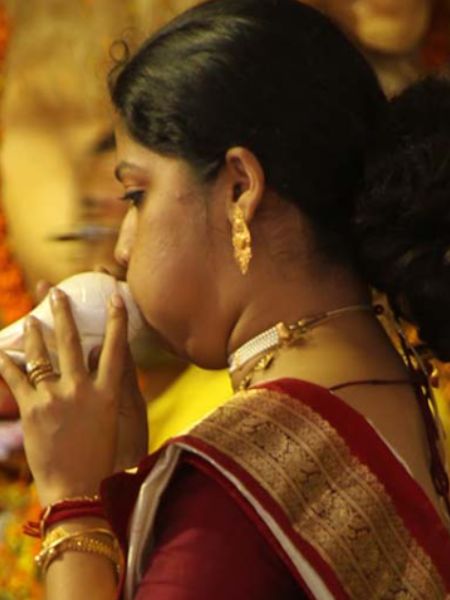 From lungs to digestive system blowing conch is very beneficial for your health dgtl