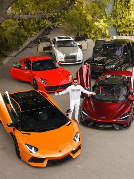 naseer khan owner of dozens of luxury Vehicles like rolls royce cullinan black badge suv dgtl