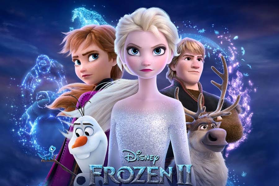 ২০১৯ সালে প্রেক্ষাগৃহে মুক্তি পায় অ্যানিমেশন ছবি ‘ফ্রোজেন ২’। এই ছবিতে অ্যানা এবং এলসা চরিত্রের নেপথ্যে কণ্ঠ দিয়েছিলেন যথাক্রমে ক্রিস্টেন বেল এবং ইডিনা মেনজ়েল।