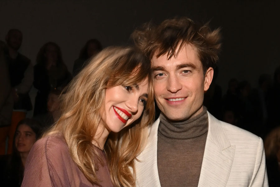 Twilight star Robert Pattinson and Suki Waterhouse expecting their first child