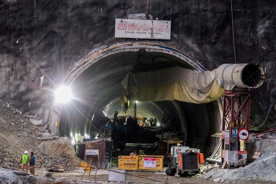 Less than 20 meters left to save trapped workers in Uttarakhand Tunnel, says officials