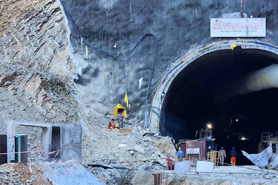 DRDO deploys special remote operated vehicle Daksh to for rescue operation in Uttarkashi Tunnel