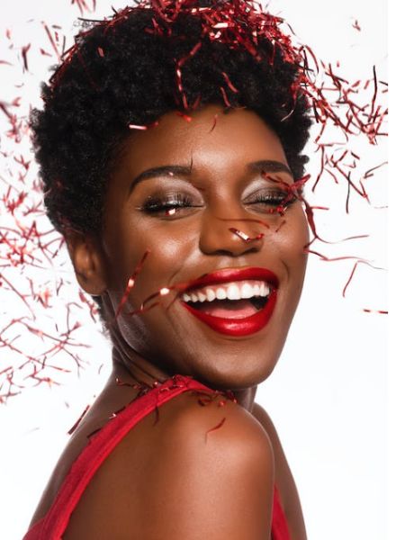 Report says women eat many kilos of lipstick in their life dgtl