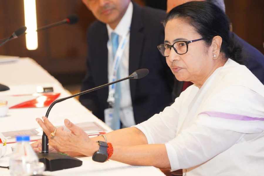 CM Mamata Banerjee says center is not giving money for several project in the Bengal Global Business Summit.