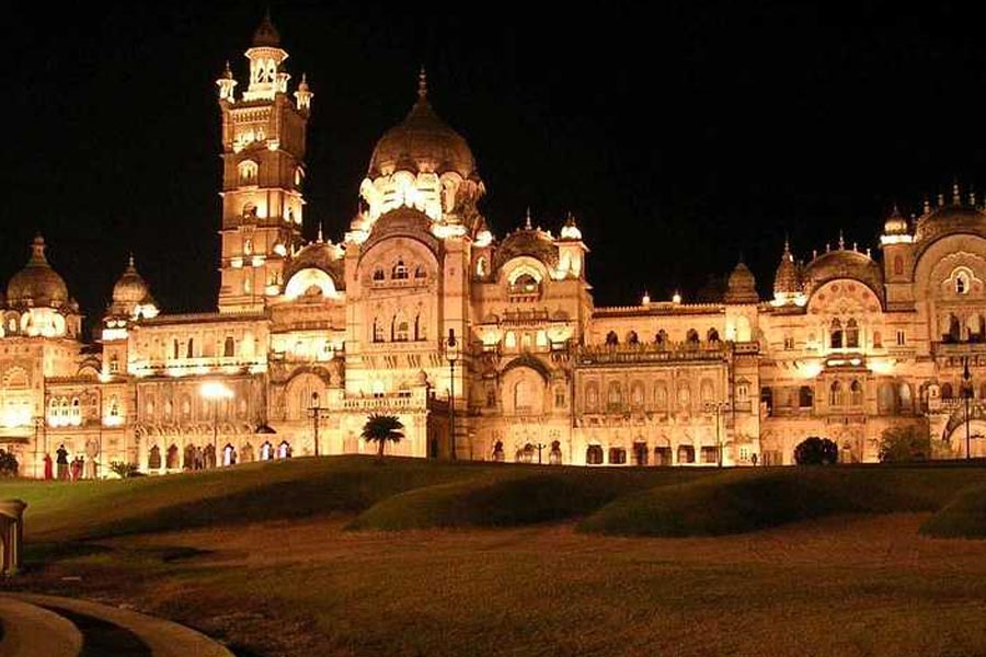 All you need to know about Raja Samarjitsinh Gaekwad, owner of largest private residence and also a former cricketer