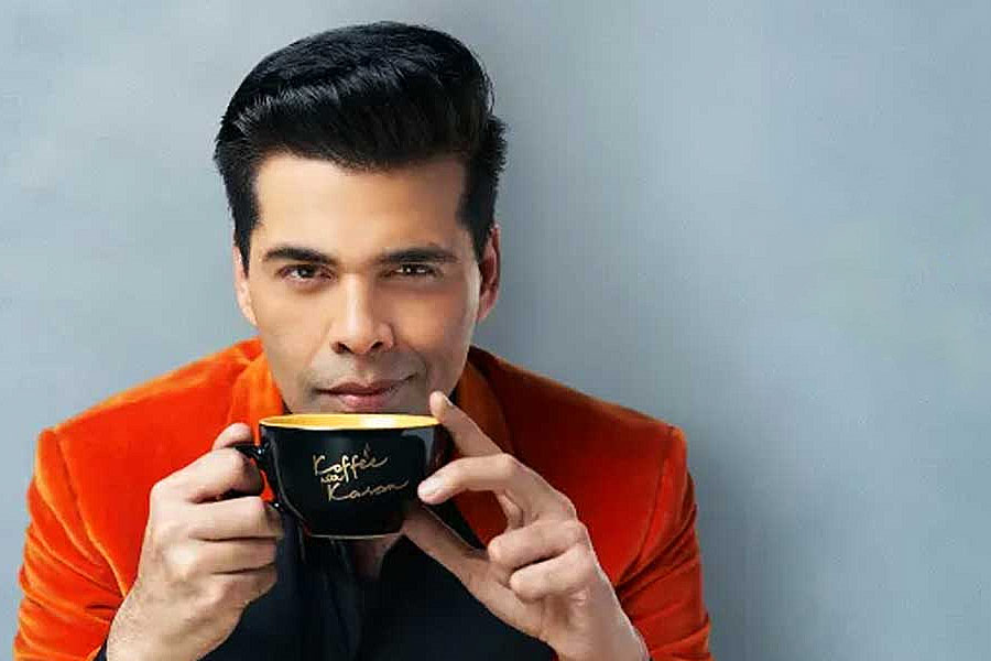 প্রশ্নোত্তর পর্বে নিয়মানুযায়ী ইমরানকে কয়েকটি শব্দ বলেন কর্ণ। শব্দগুলি শোনার পর বলিপাড়ার যে তারকার কথা প্রথমে মনে আসবে সেই নামই জবাবে বলতে হত ইমরানকে।