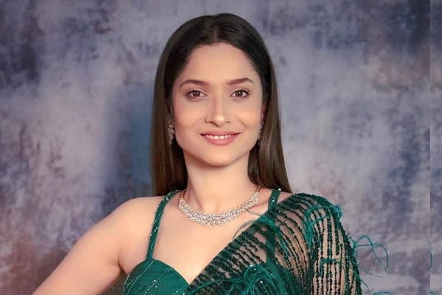 ছোট পর্দায় জনপ্রিয় হওয়ার পাশাপাশি বড় পর্দাতেও অভিনয় করতে দেখা যায় অঙ্কিতাকে। ‘মণিকর্নিকা: দ্য কুইন অফ ঝাঁসি’ এবং ‘বাঘি ৩’ ছবিতে অভিনয় করেন তিনি।