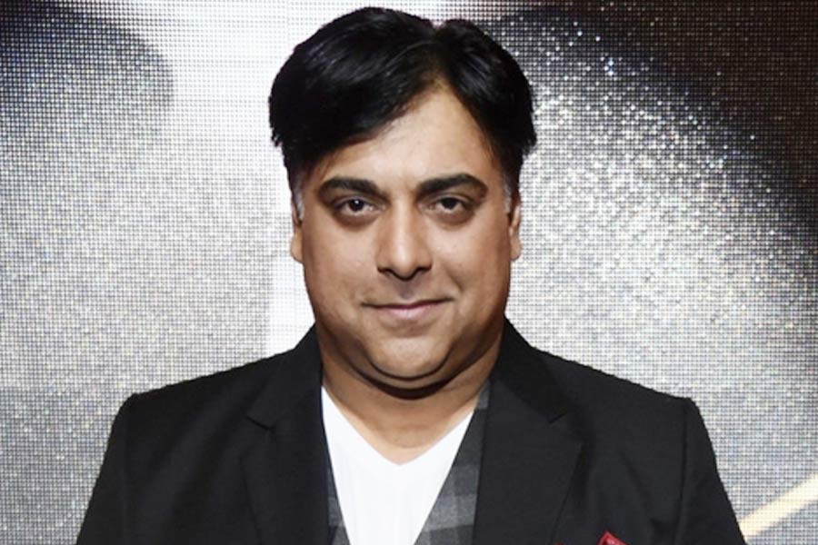 জনপ্রিয় টেলি অভিনেতাদের তালিকার শীর্ষে রয়েছেন রাম কপূর। ‘কিঁউ কি সাস ভি কভি বহু থি’, ‘বড়ে আচ্ছে লগতে হ্যায়’, ‘কয়া হুয়া তেরা ওয়াদা’র মতো ধারাবাহিকের পাশাপাশি হিন্দি ওয়েব সিরিজ় এবং ছবিতেও অভিনয় করেছেন রাম।