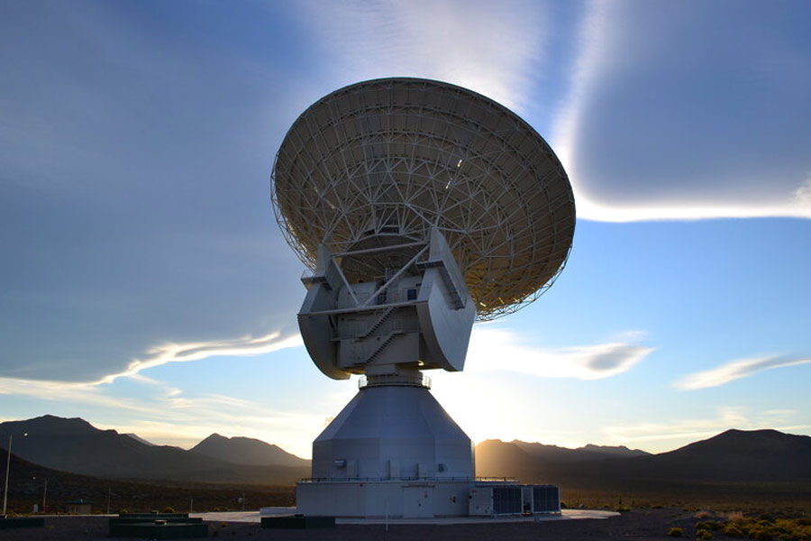 Earth Receives Laser beam Message from 16 million km deep space