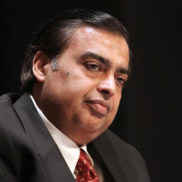 এই আলোচনা যাঁরা করেছেন তাঁদের সঙ্গে ব্যক্তিগত ভাবে যোগাযোগ করতে পারেনি আনন্দবাজার অনলাইন। তবে সমাজমাধ্যমে তাঁরা যা জানিয়েছেন, তা হুবহু তুলে ধরা হল এখানে।