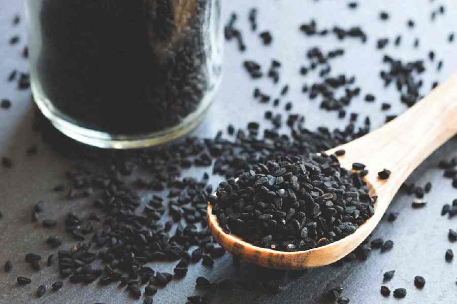 Amazing Health Benefits of black cumin.