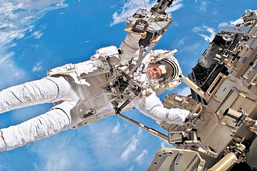 তবে বিশেষ ধরনের ইউএসডিভি আকারে বিশাল হবে বলে নাসার দাবি। তৈরি করার পর নানারকম পরীক্ষানিরীক্ষা করতে বেশ কয়েক বছর সময় লাগবে বলে জানিয়েছে নাসা।