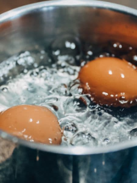 Know the Perfect technique to boil eggs without Cracking dgtl