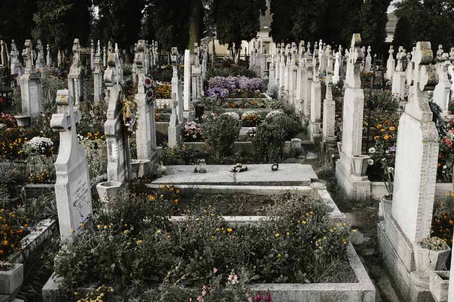 All you need to know about World’s Largest Cemetery Wadi Al-Salam