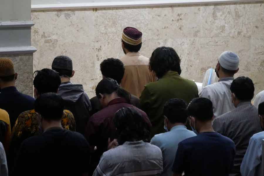 All you need to know about World’s Largest Cemetery Wadi Al-Salam