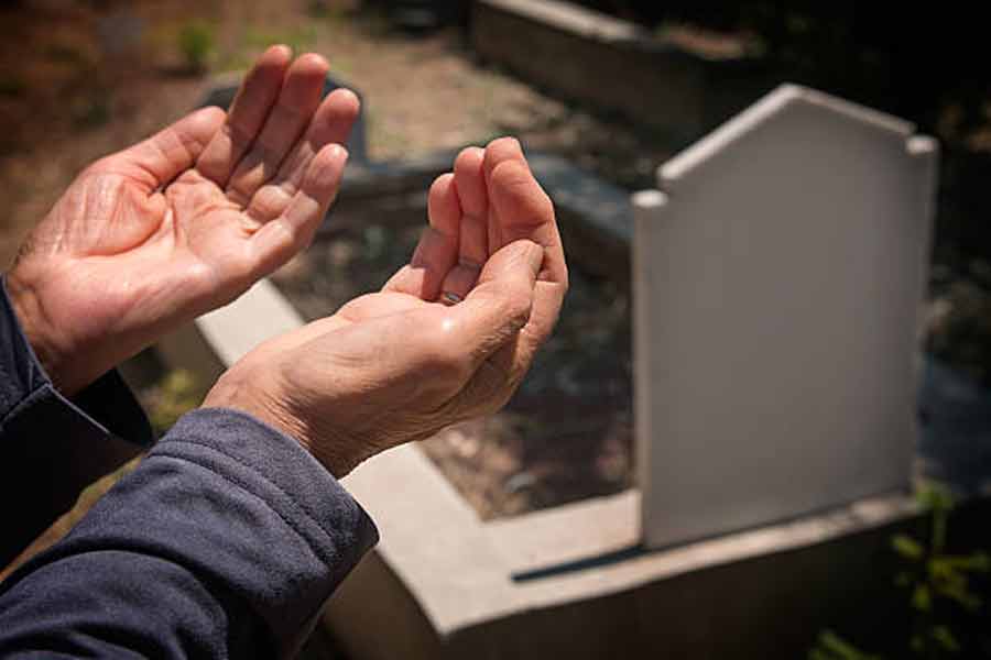 All you need to know about World’s Largest Cemetery Wadi Al-Salam