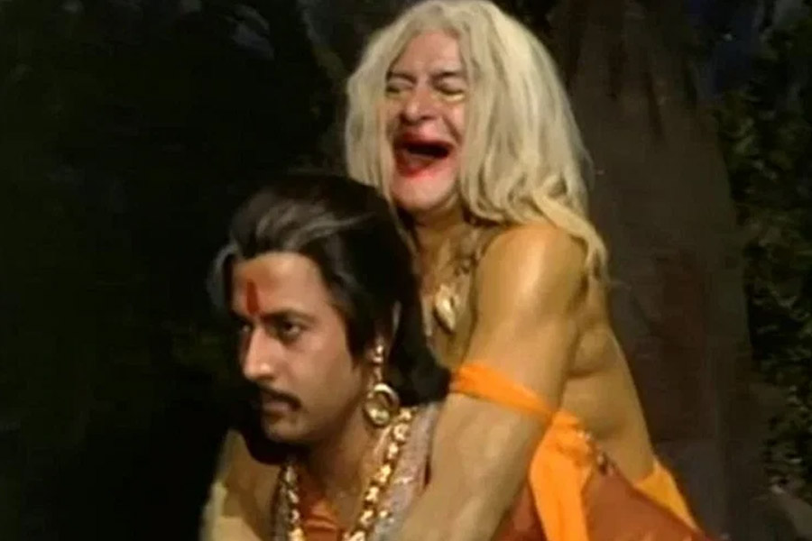 টেলিপাড়া সূত্রে খবর, একসঙ্গে নাকি চারটি ধারাবাহিকের শুটিং করতেন বাবলু। ‘বিক্রম অওর বেতাল’, ‘জবান সামালকে’ এবং ‘ব্যোমকেশ বক্সী’র মতো ধারাবাহিকে অভিনয় করেন বাবলু।