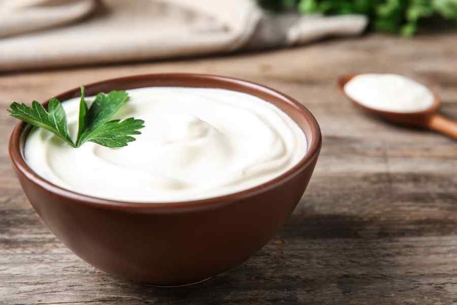 Is it safe to add curd in your winter diet plan.