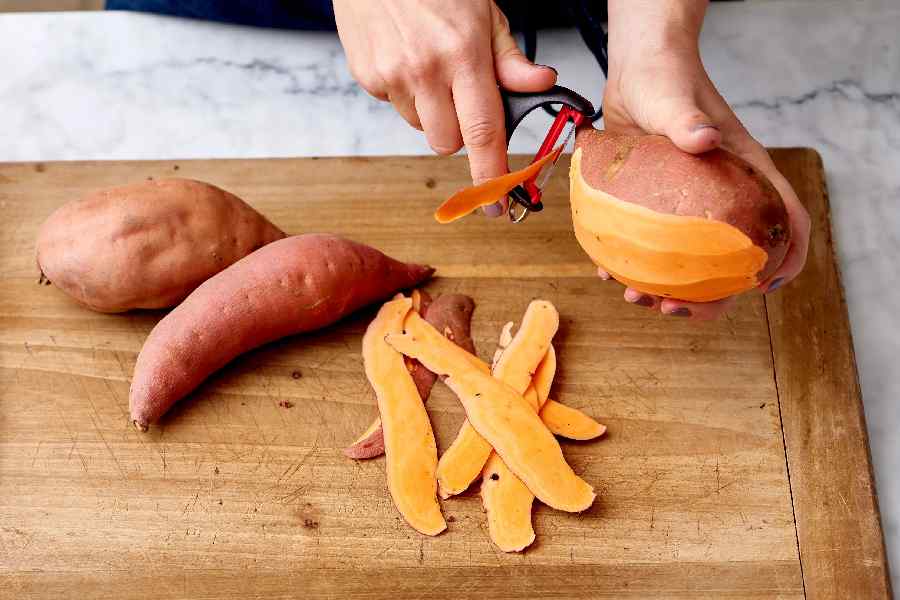 Five ways to turn food peels into delicious snacks.