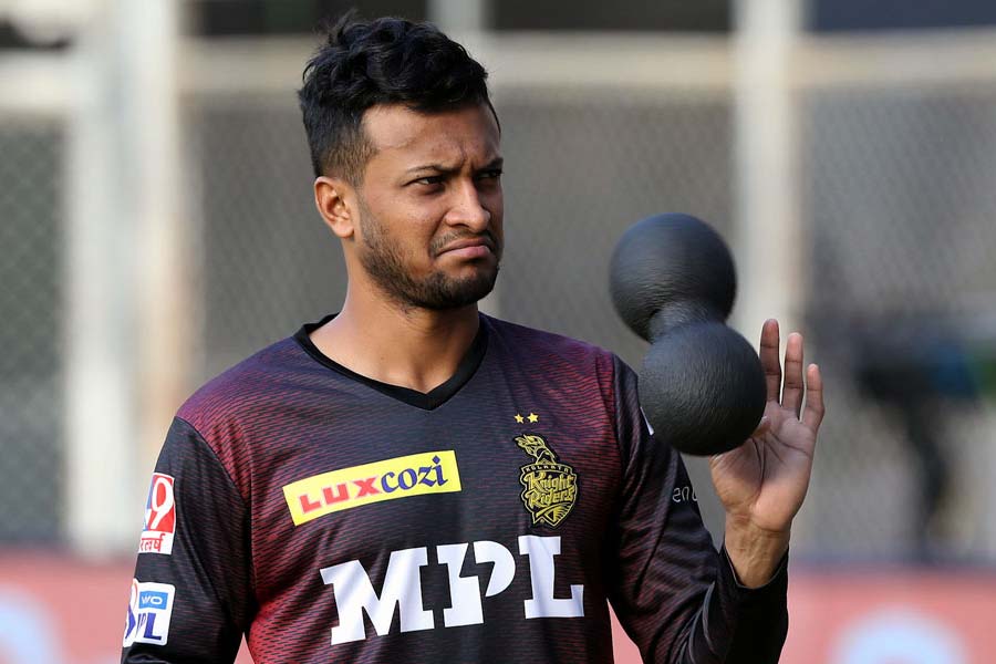 Kolkata Knight Riders team squad and how much money they have for IPL 2024 Auction