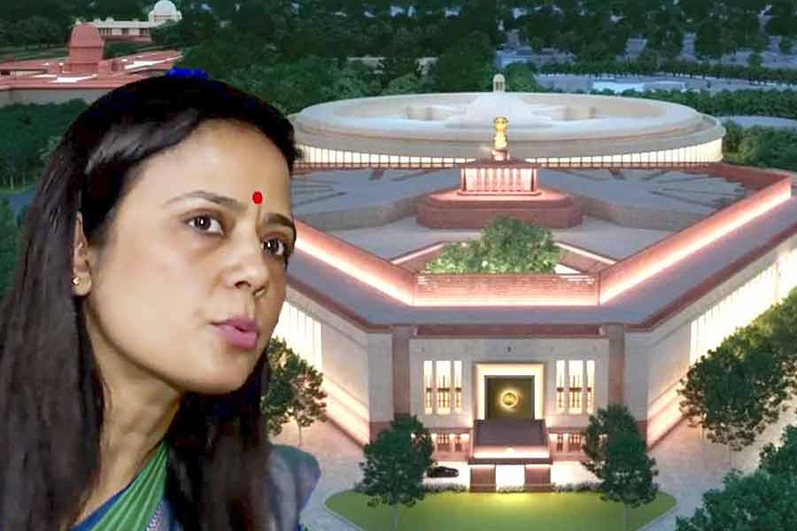 Parliament winter session will start from December 4, issue related to Mahua Moitra may arises in house