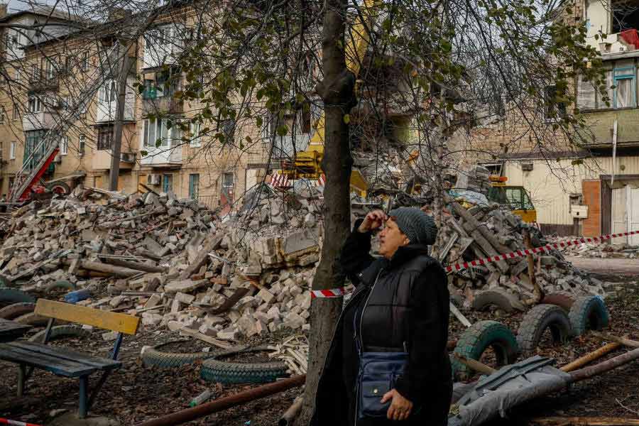 US and Germany is ready to restrict arm supplies to Ukraine as they want to end the war with Russia, says Report