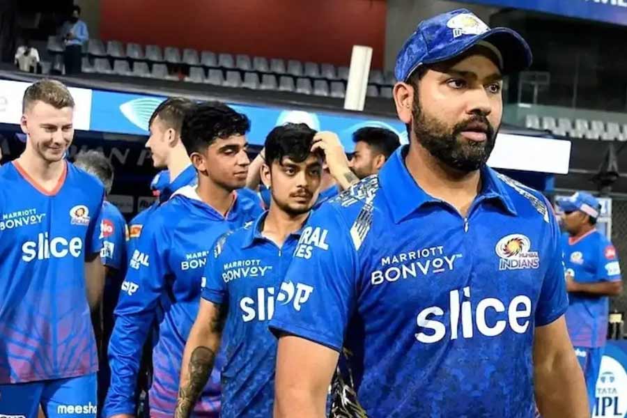 Mumbai Indians team squad and how much money they have for IPL 2024 Auction