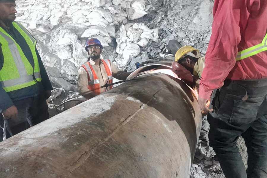 Rat-hole mining was outlawed and trapped workers were rescued in this method 