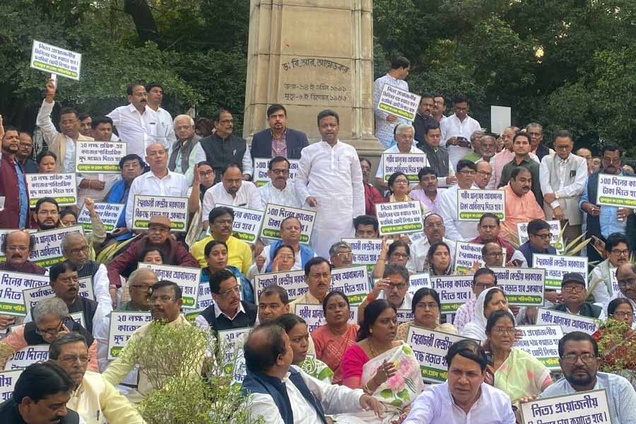 TMC protest in Vidhan Sabha ahead of Amit Shah’s Kolkata visit
