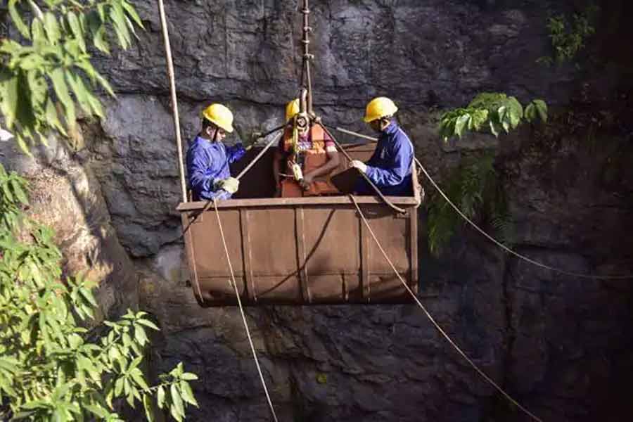 Rat-hole trap caused tragedy in Meghalaya in 2018 killing 10 workers