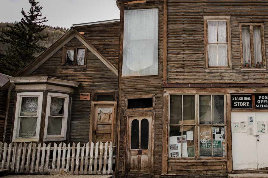 Largest ghost town in the world Famagusta-Varosha sank into silence