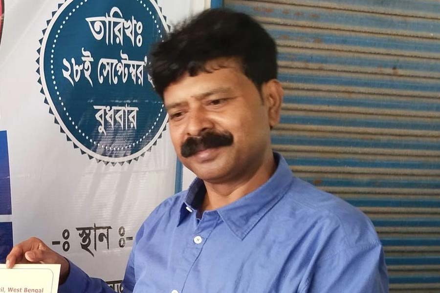তদন্তকারীদের একাংশের দাবি, জাফিকুলের ‘বেডরুম’ থেকেও প্রায় ২৪ লাখ টাকা উদ্ধার হয়েছে। এ ছাড়া বাড়ির অন্যান্য ঘর থেকে কয়েক লাখ টাকা মিলেছে। সব মিলিয়ে বিধায়কের বাড়ি থেকে ৩৫ লক্ষ টাকা উদ্ধার হয়েছে বলেই ওই অংশের দাবি। যদিও এ ব্যাপারে সিবিআইয়ের তরফে প্রকাশ্যে বা সরকারি ভাবে কিছু জানানো হয়নি।