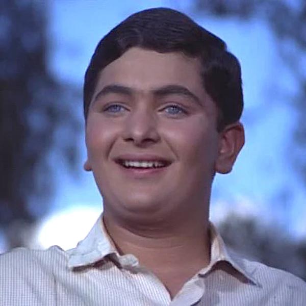 ‘মেরা নাম জোকার’ ছবিতে রাজু চরিত্রে অভিনয় করতে দেখা যায় রাজকে। রাজু চরিত্রের ছেলেবেলার মুহূর্তগুলি বড় পর্দায় শিশু অভিনেতা হিসাবে নিপুণ ভাবে ফুটিয়ে তোলেন ঋষি। এই ছবিতে অভিনয় করে বহুল প্রশংসা কুড়োন তিনি।